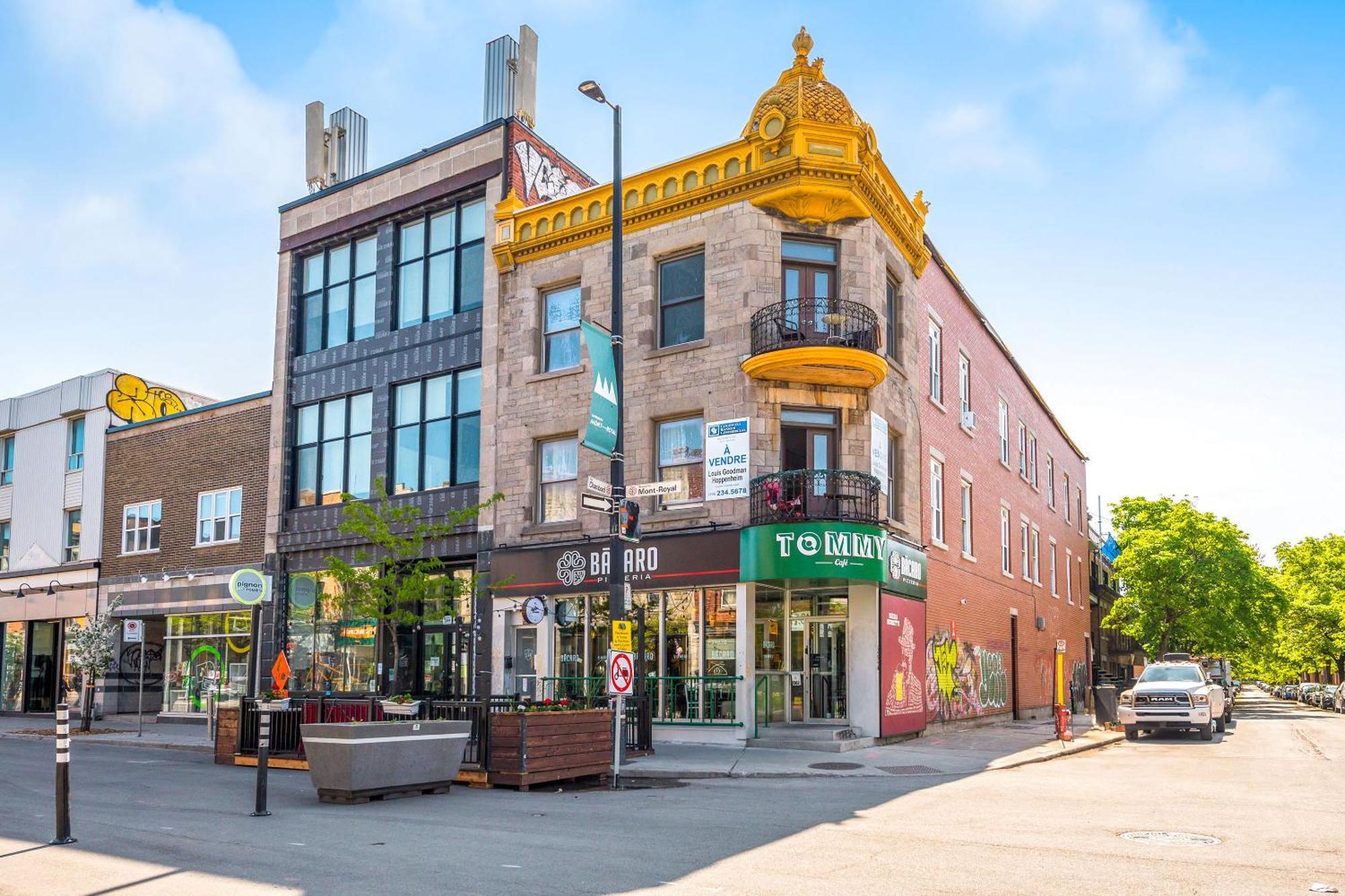 Chez Mont Royal Apartments! Montreal Exterior photo
